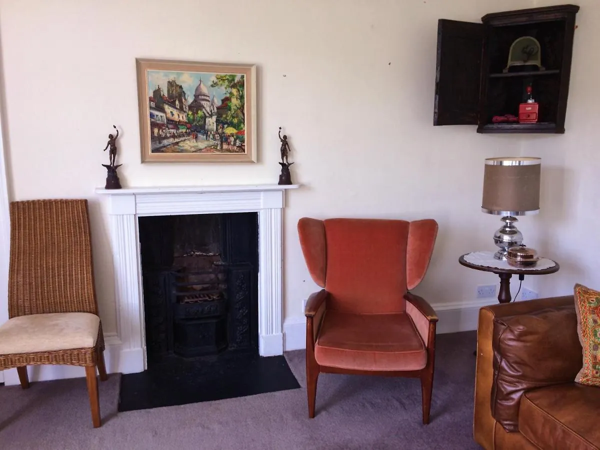 Apartment Percy Place Bed & Breakfast Bath